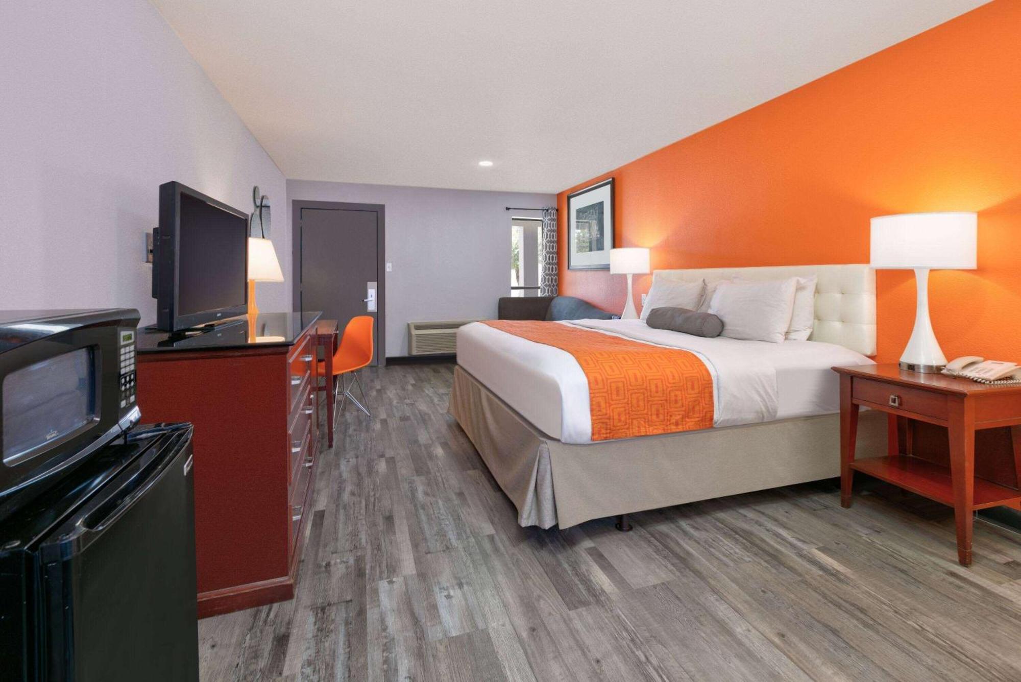 Howard Johnson By Wyndham San Marcos Exterior foto